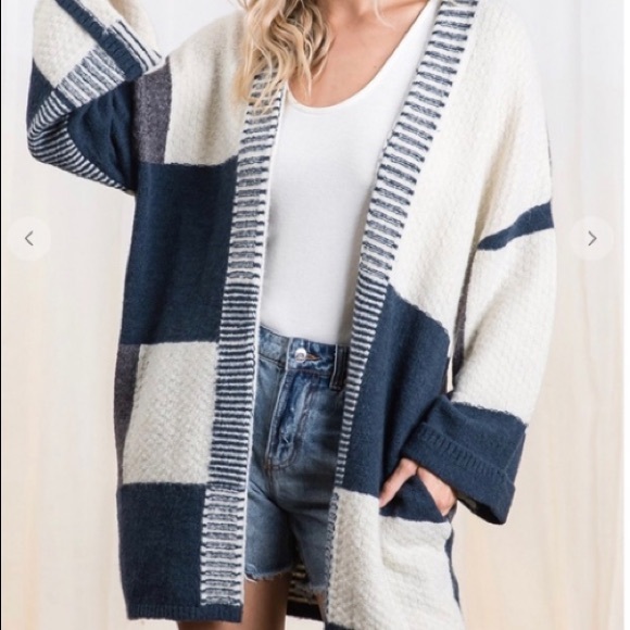 CES FEMME Oversized Block Knit Sweater Cardigan - Size S/M - Picture 4 of 8